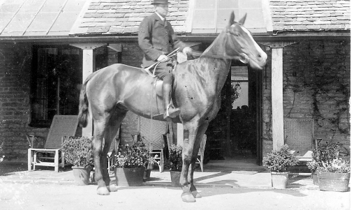 Cavalry-civvies-Poss-Bobmonopx510